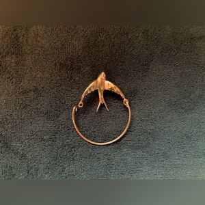 14k Yellow Gold Swallow Charm Holder.